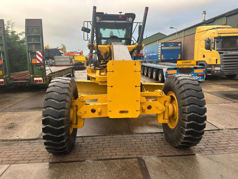 Volvo G 930 - Грейдер: снимка 3 Volvo G 930 - Грейдер: снимка 3