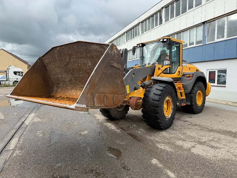 Volvo L120H, CE, 8314 UUR + CDC-STEERING - Колесен товарач: снимка 3 Volvo L120H, CE, 8314 UUR + CDC-STEERING - Колесен товарач: снимка 3