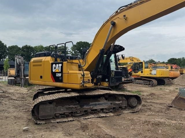 CAT 326 F L - Верижен багер: снимка 3 CAT 326 F L - Верижен багер: снимка 3