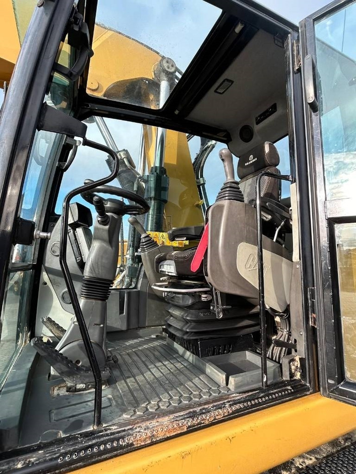 Колесен багер CAT M 318 F: снимка 8