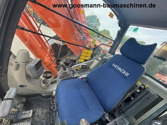 Верижен багер Hitachi ZX 225 US LC-3: снимка 10