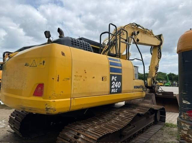 Komatsu PC 240 NLC-10 - Верижен багер: снимка 2 Komatsu PC 240 NLC-10 - Верижен багер: снимка 2