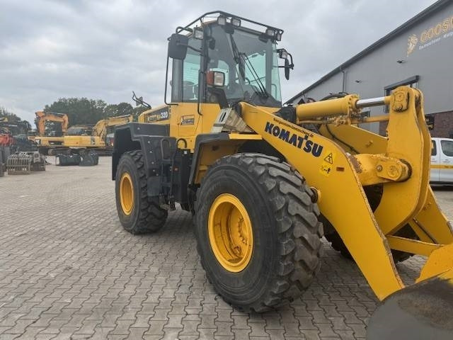 Komatsu WA 320 - Колесен товарач: снимка 5 Komatsu WA 320 - Колесен товарач: снимка 5