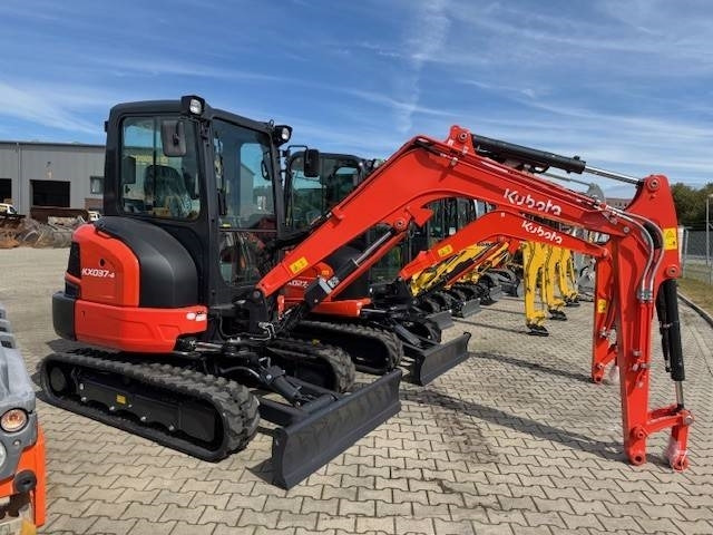 Kubota KX 037-4  - Мини багер: снимка 3 Kubota KX 037-4  - Мини багер: снимка 3