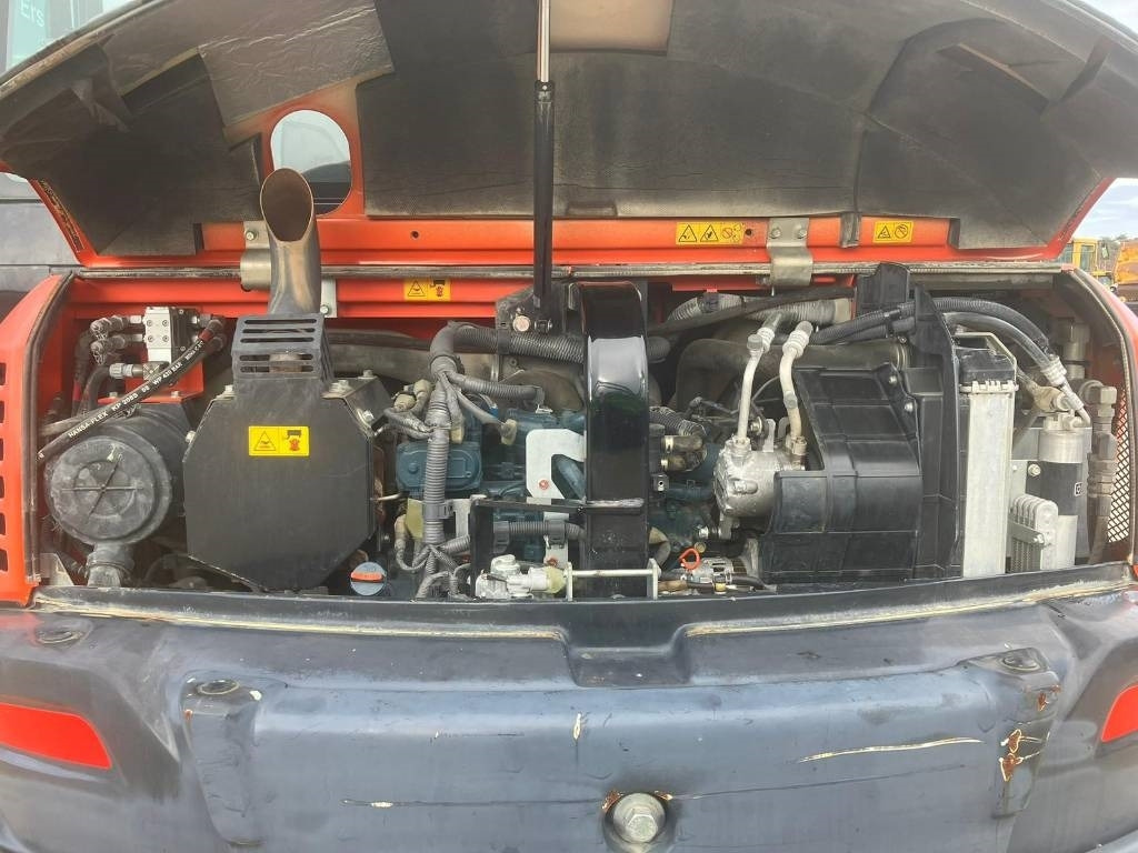 Kubota KX 080-4 Zentralschmierung - Мини багер: снимка 5 Kubota KX 080-4 Zentralschmierung - Мини багер: снимка 5