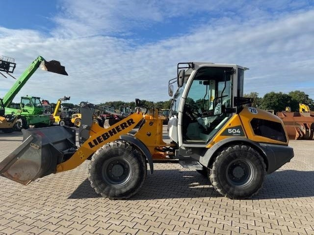 LIEBHERR L 504 Compact - Колесен товарач: снимка 2 LIEBHERR L 504 Compact - Колесен товарач: снимка 2