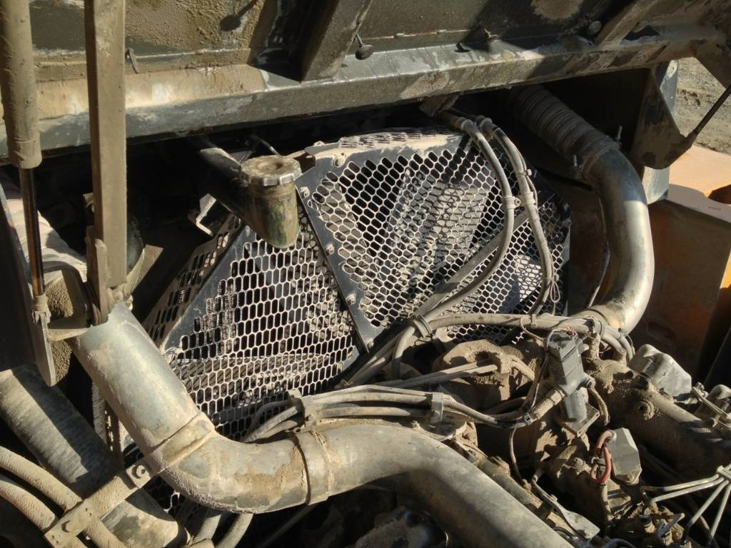 LIEBHERR R 974B HD - Верижен багер: снимка 5 LIEBHERR R 974B HD - Верижен багер: снимка 5