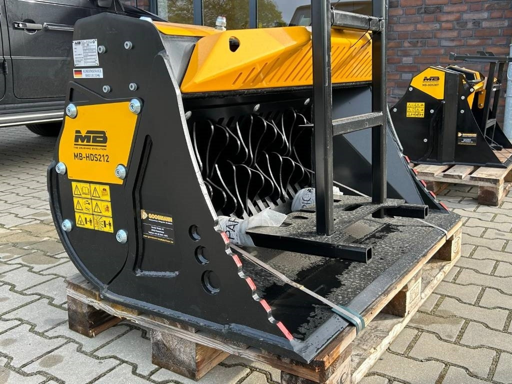 MB CRUSHER HDS 212 - Кофа за багер: снимка 2 MB CRUSHER HDS 212 - Кофа за багер: снимка 2