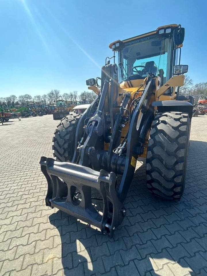Volvo L 90 H - Колесен товарач: снимка 4 Volvo L 90 H - Колесен товарач: снимка 4