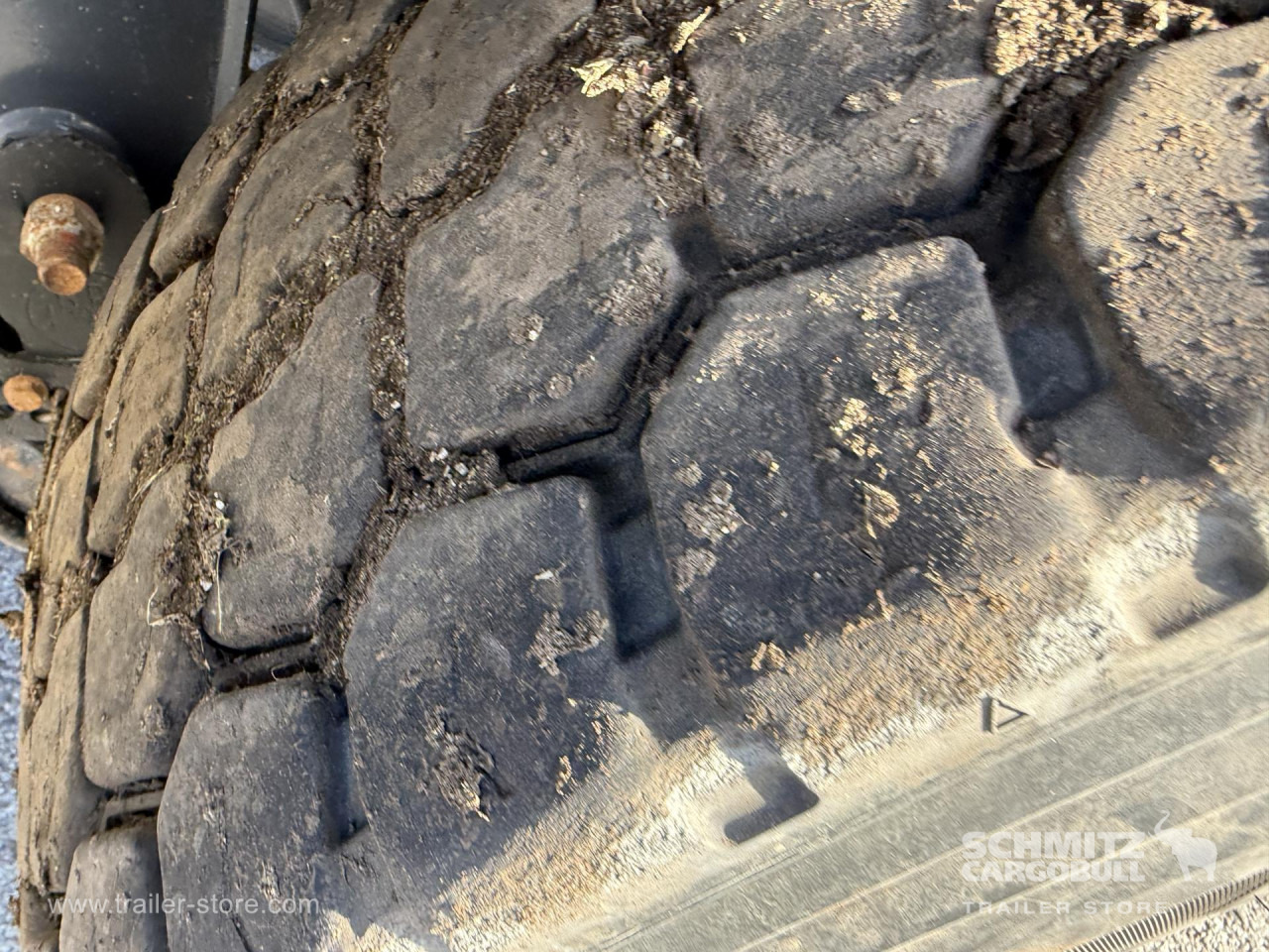 KAESSBOHRER Tipper Steel half pipe body 27m³ - Самосвал полуремарке: снимка 4 KAESSBOHRER Tipper Steel half pipe body 27m³ - Самосвал полуремарке: снимка 4