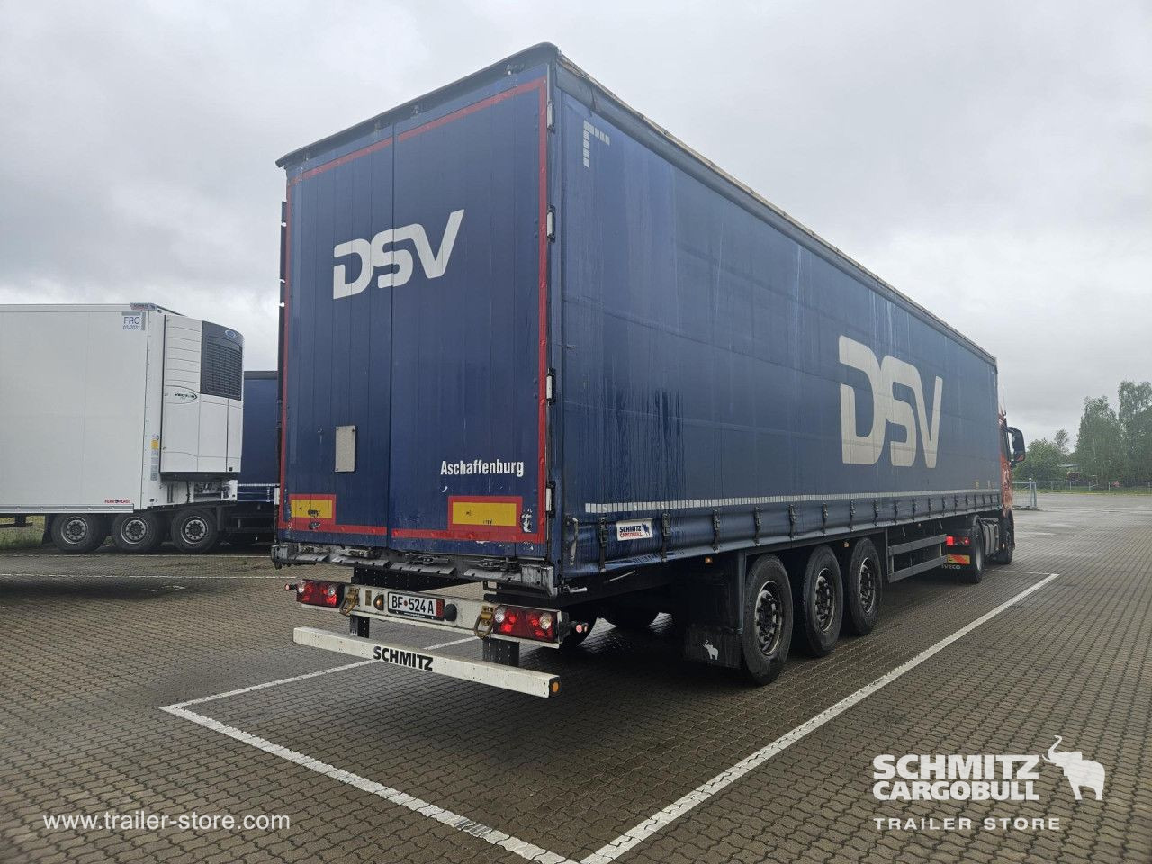 SCHMITZ Curtainsider Standard - Брезентово полуремарке: снимка 1 SCHMITZ Curtainsider Standard - Брезентово полуремарке: снимка 1