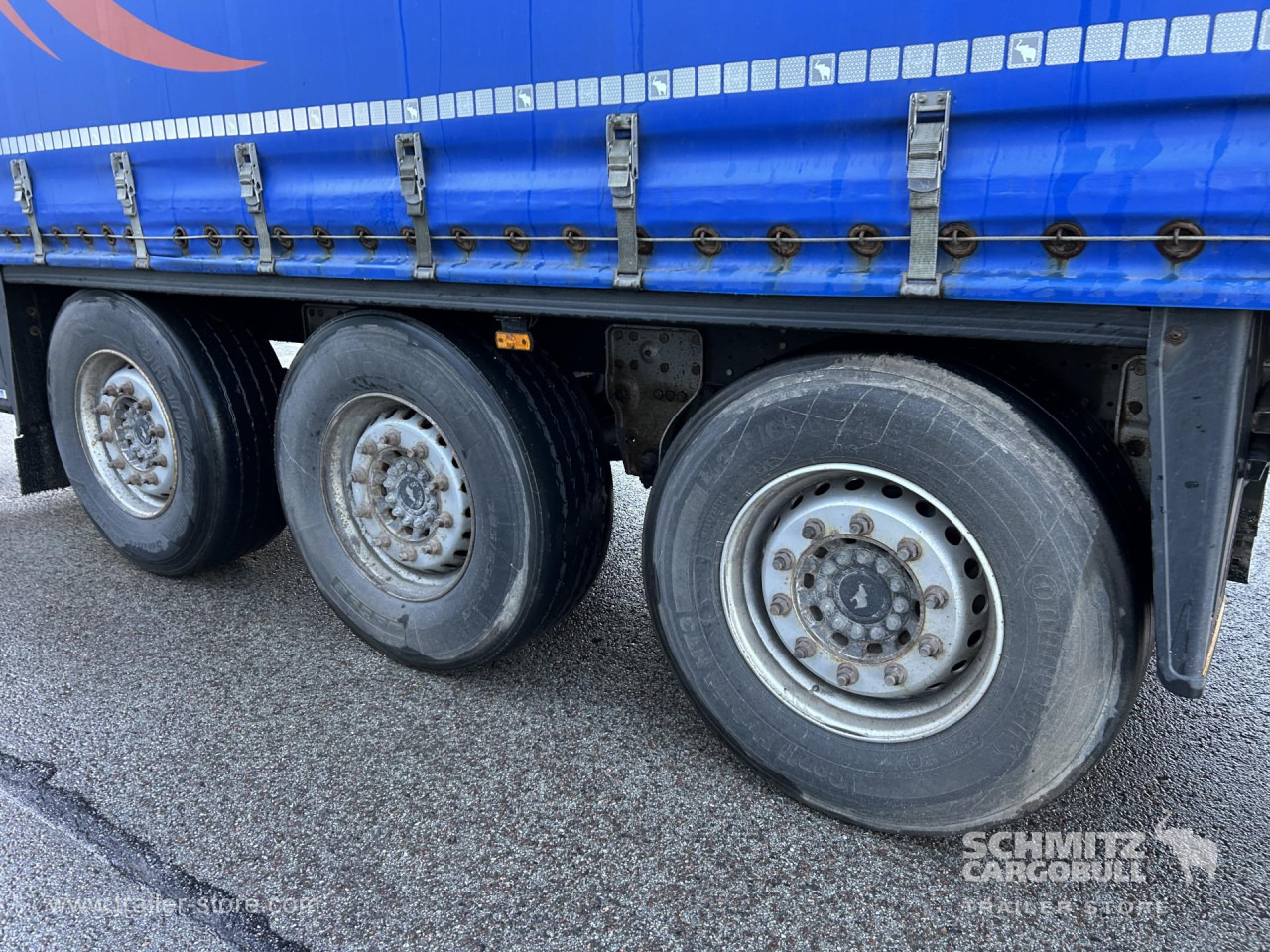 SCHMITZ Curtainsider Standard - Брезентово полуремарке: снимка 5 SCHMITZ Curtainsider Standard - Брезентово полуремарке: снимка 5