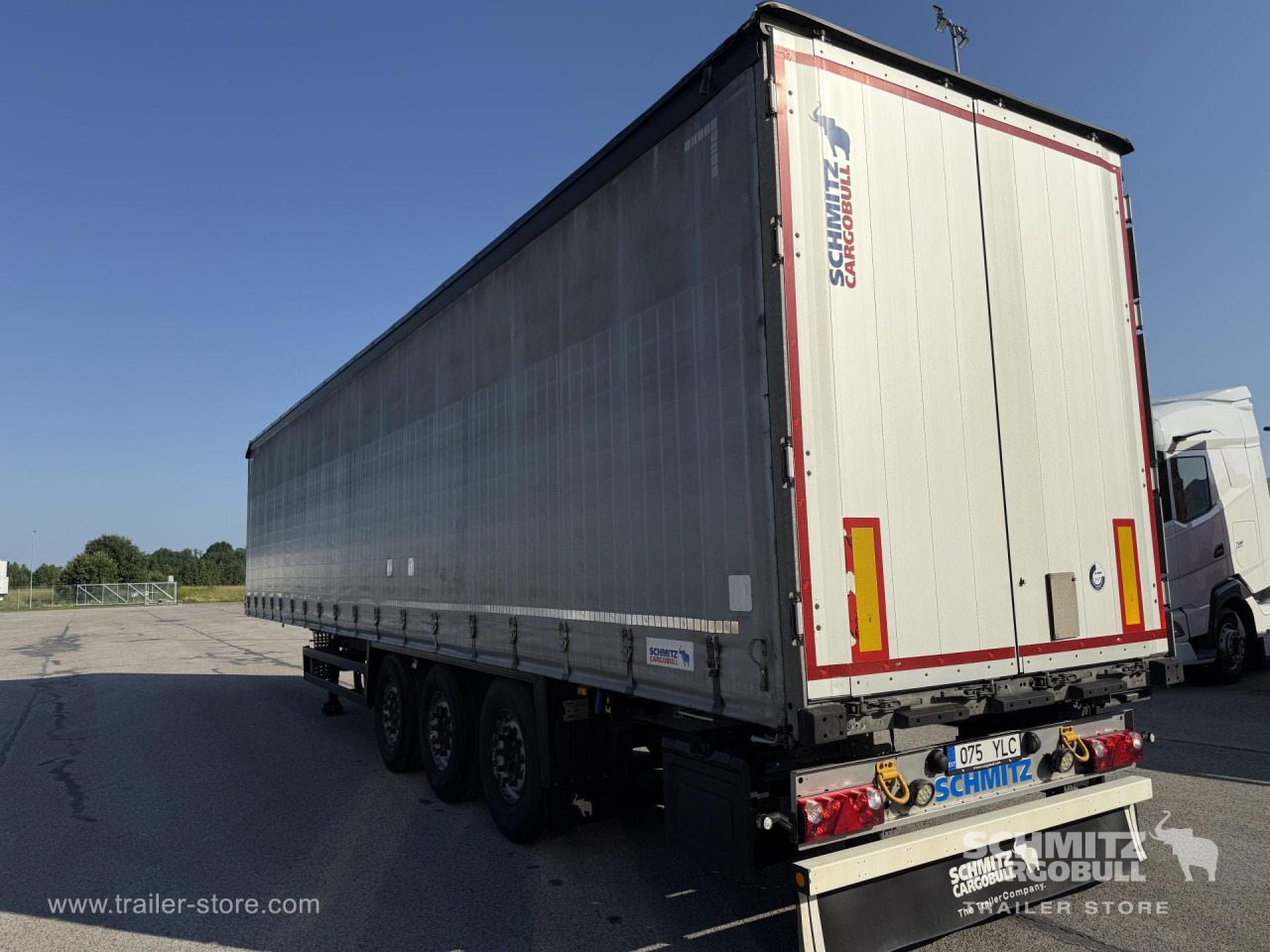 SCHMITZ Curtainsider Standard - Брезентово полуремарке: снимка 1 SCHMITZ Curtainsider Standard - Брезентово полуремарке: снимка 1