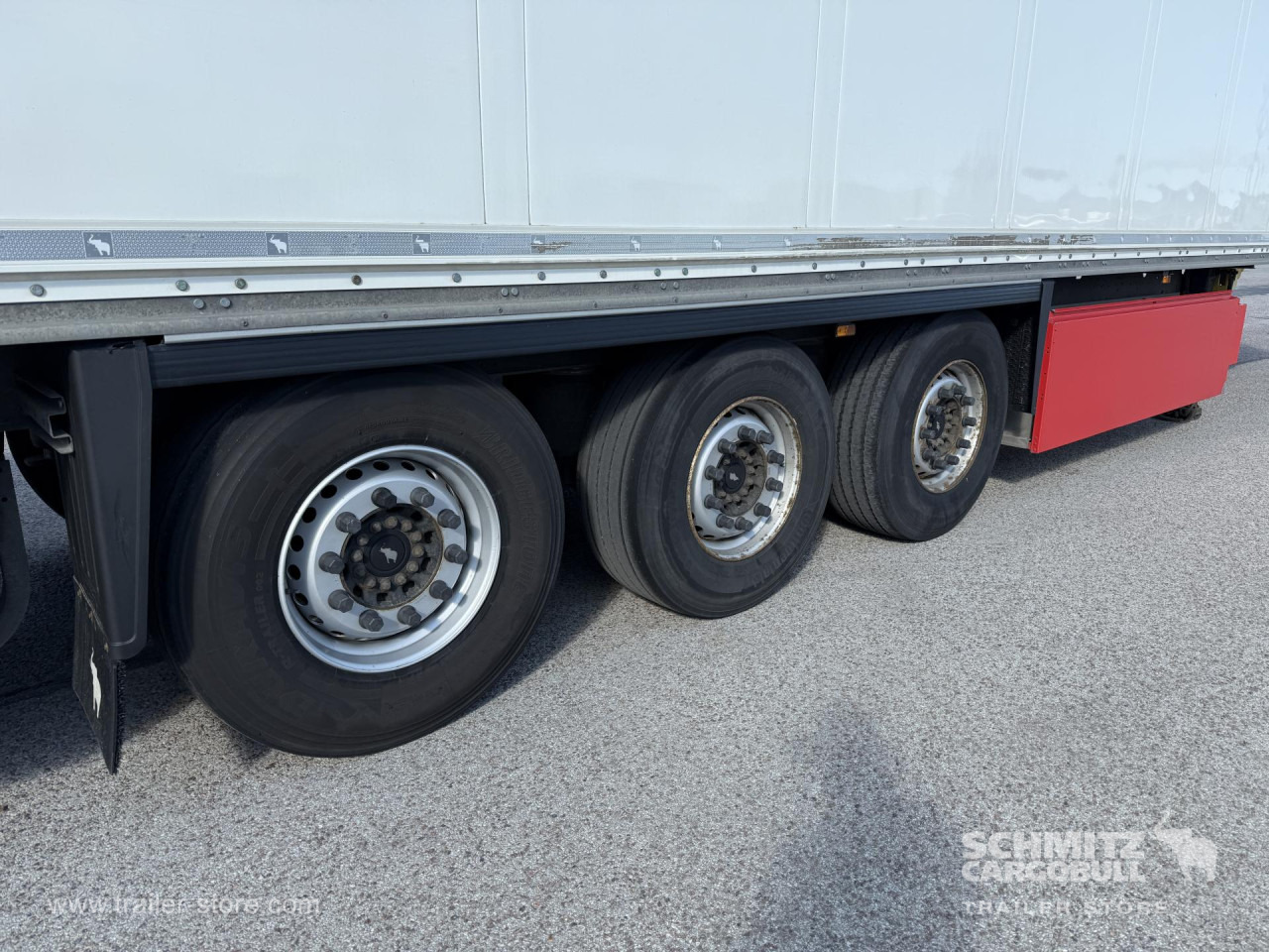 SCHMITZ Dryfreight Standard Double deck - Затворена каросерия полуремарке: снимка 2 SCHMITZ Dryfreight Standard Double deck - Затворена каросерия полуремарке: снимка 2