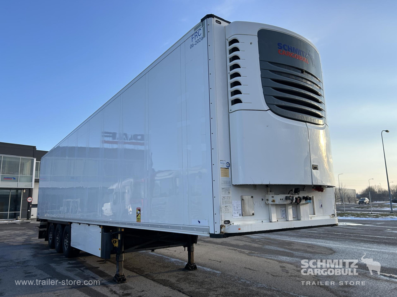 SCHMITZ Reefer Standard Double deck - Изотермичен полуремарке: снимка 1 SCHMITZ Reefer Standard Double deck - Изотермичен полуремарке: снимка 1