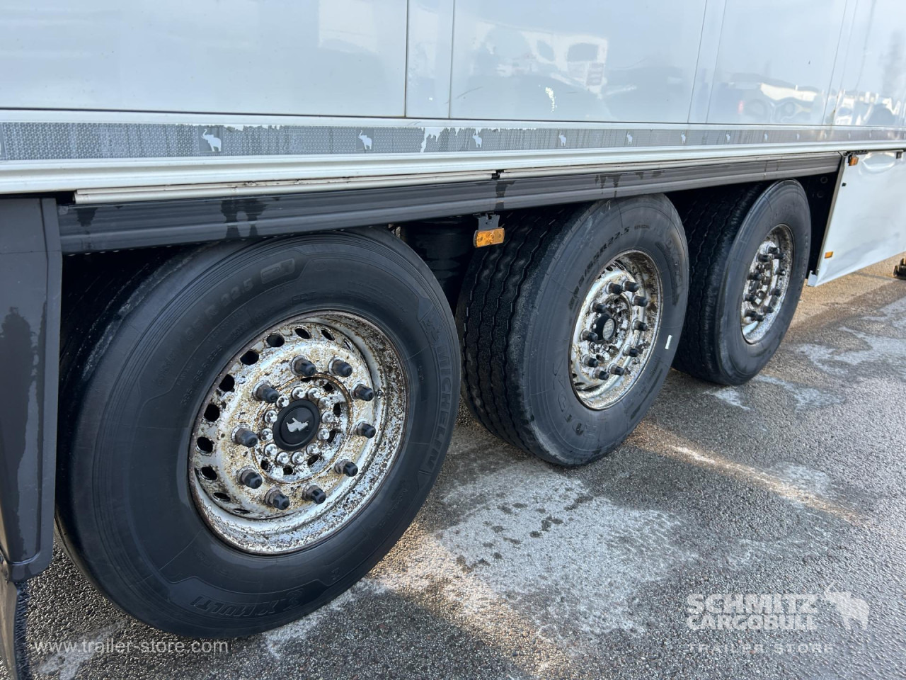 SCHMITZ Reefer Standard Double deck - Изотермичен полуремарке: снимка 2 SCHMITZ Reefer Standard Double deck - Изотермичен полуремарке: снимка 2