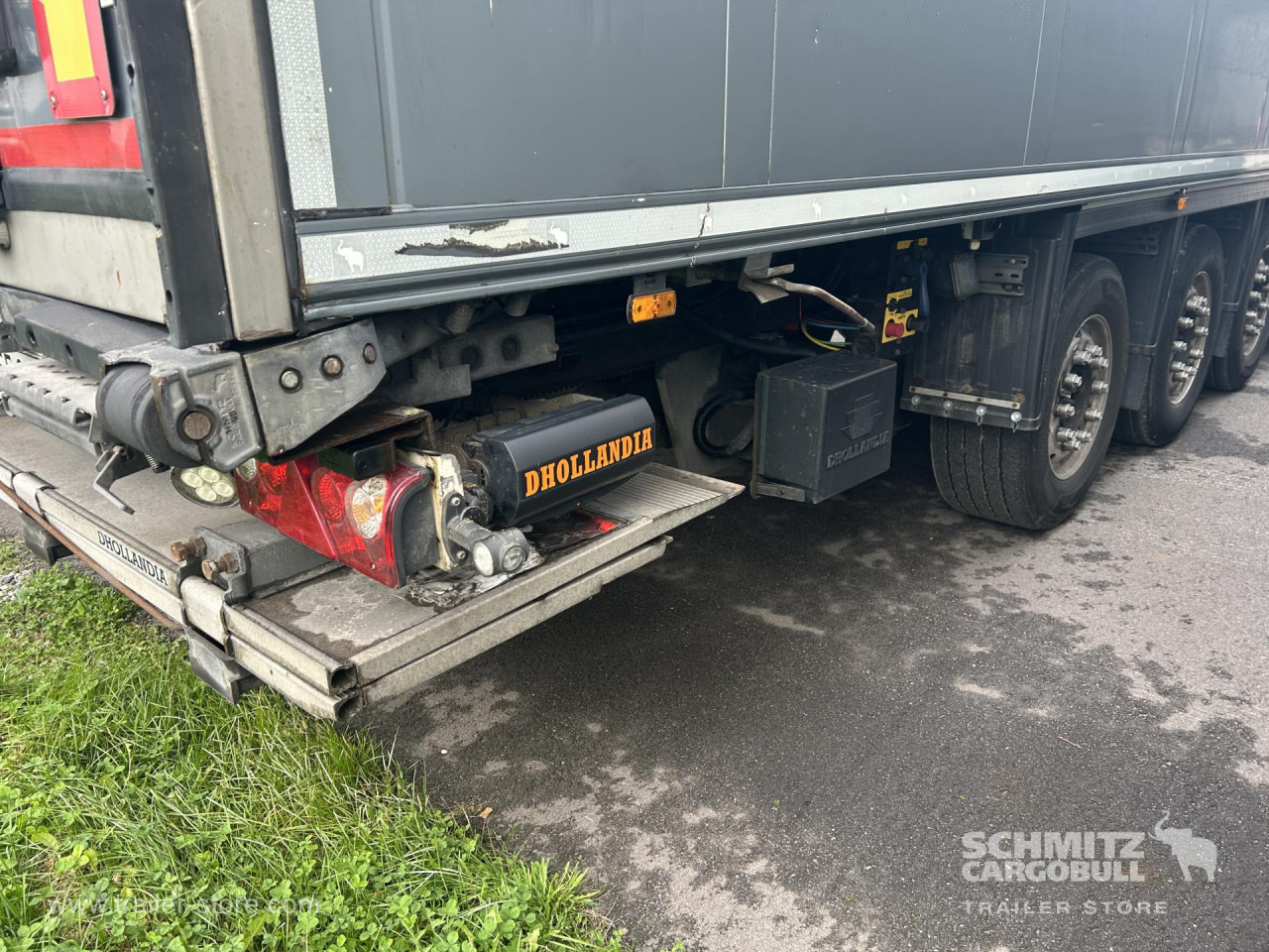 SCHMITZ Reefer Multitemp Taillift - Изотермичен полуремарке: снимка 5 SCHMITZ Reefer Multitemp Taillift - Изотермичен полуремарке: снимка 5