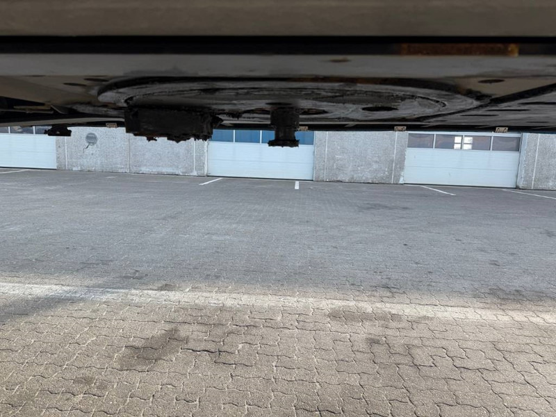 Брезентово полуремарке KEL-BERG City curtain / City-Plane / City gardin: снимка 8 Брезентово полуремарке KEL-BERG City curtain / City-Plane / City gardin: снимка 8