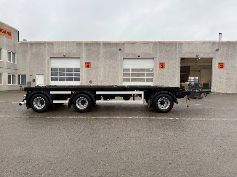 KEL-BERG Transfer trailer / Abrollanhänger / overførings - Контейнеровоз/ Сменна каросерия ремарке: снимка 2 KEL-BERG Transfer trailer / Abrollanhänger / overførings - Контейнеровоз/ Сменна каросерия ремарке: снимка 2