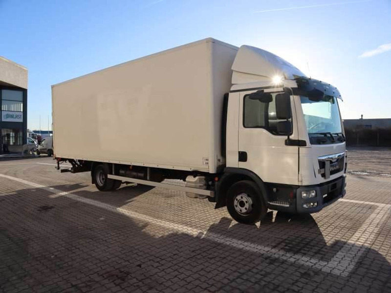 MAN TGL 12.180 EURO 6 - Камион фургон: снимка 2 MAN TGL 12.180 EURO 6 - Камион фургон: снимка 2
