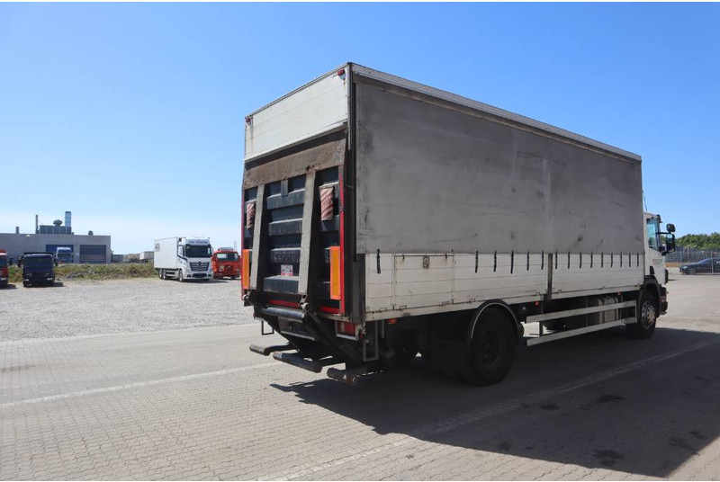 Scania P 94-230 Curtainsider/Plane/Gardin - Камион с брезент: снимка 3 Scania P 94-230 Curtainsider/Plane/Gardin - Камион с брезент: снимка 3