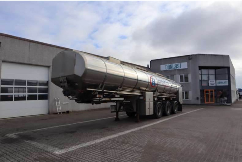 VM Tank trailer/tankauflieger - Полуремарке цистерна: снимка 1 VM Tank trailer/tankauflieger - Полуремарке цистерна: снимка 1