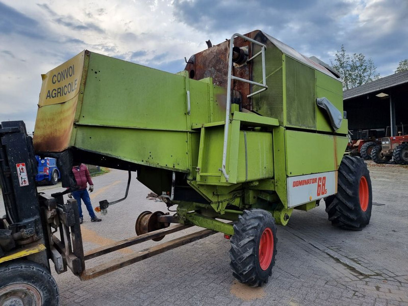 Claas 68s - Зърнокомбайн: снимка 5 Claas 68s - Зърнокомбайн: снимка 5