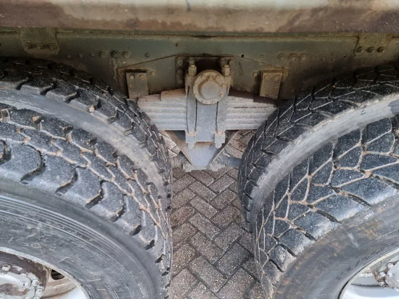 Самосвал камион DAF CF 85.430 6x4 - Full Steel - Manual Gear - Kipper: снимка 18