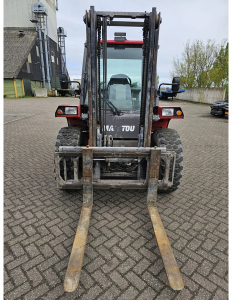 Manitou M 30-2 4ST3B - Мотокар с висока проходимост: снимка 3 Manitou M 30-2 4ST3B - Мотокар с висока проходимост: снимка 3