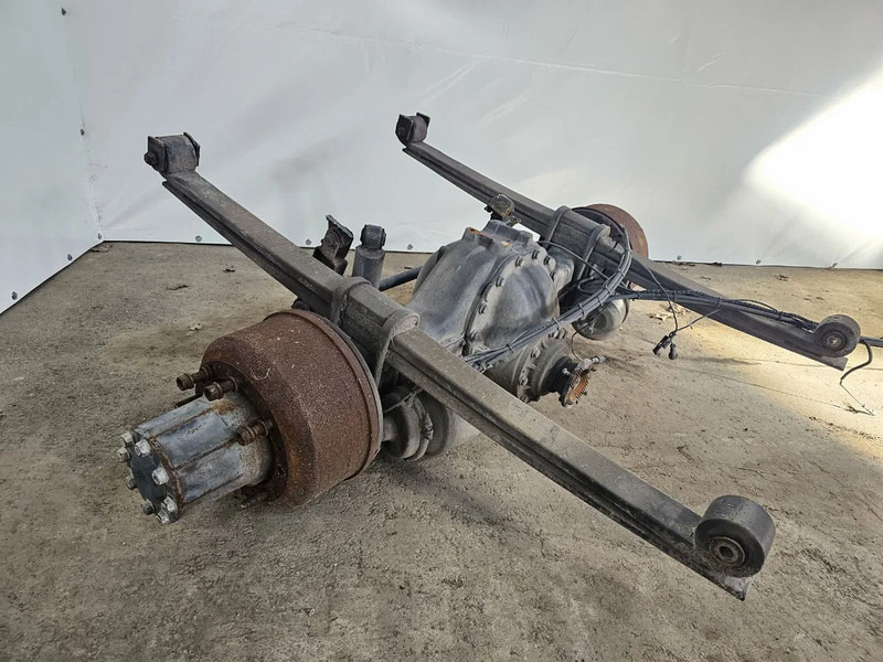 Mercedes-Benz Mercedes Atego - Полуоска за Камион: снимка 1 Mercedes-Benz Mercedes Atego - Полуоска за Камион: снимка 1