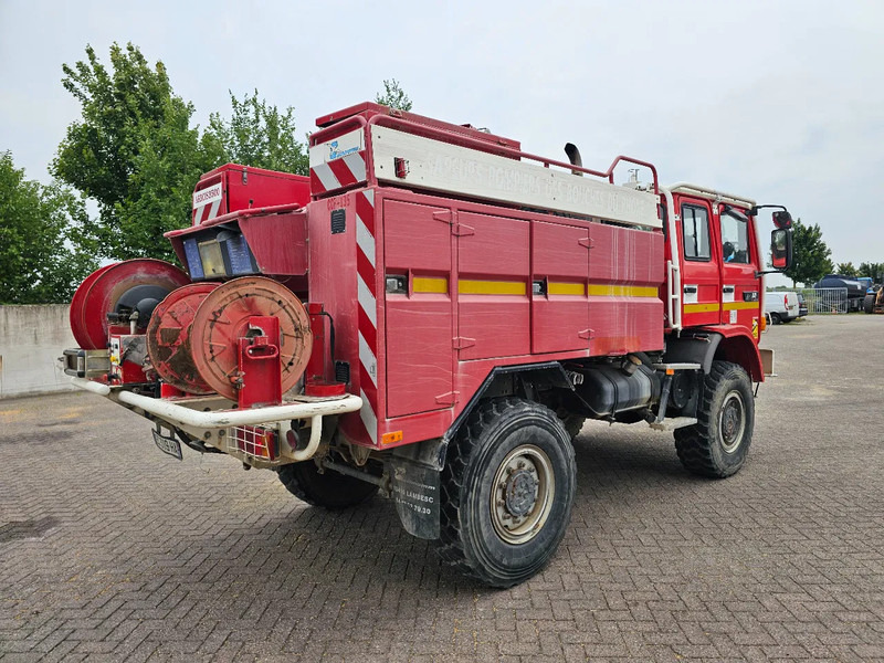 Renault M210 Arbois 3500L - Пожарна кола: снимка 5 Renault M210 Arbois 3500L - Пожарна кола: снимка 5