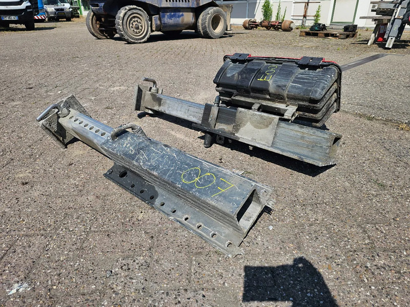 Jost Aluminium trailer steunpoot - 25KG - Рама/ Шаси за Камион: снимка 5 Jost Aluminium trailer steunpoot - 25KG - Рама/ Шаси за Камион: снимка 5