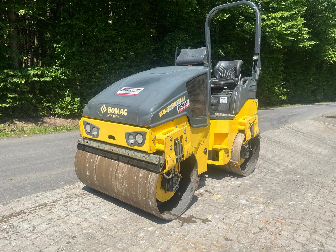 BOMAG BW 120 AD-5 - Мини валяк: снимка 3 BOMAG BW 120 AD-5 - Мини валяк: снимка 3