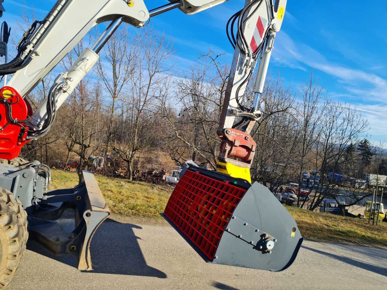 Concrete mixing bucket 180 cm for Excavator - Кофа за Верижен багер: снимка 3 Concrete mixing bucket 180 cm for Excavator - Кофа за Верижен багер: снимка 3