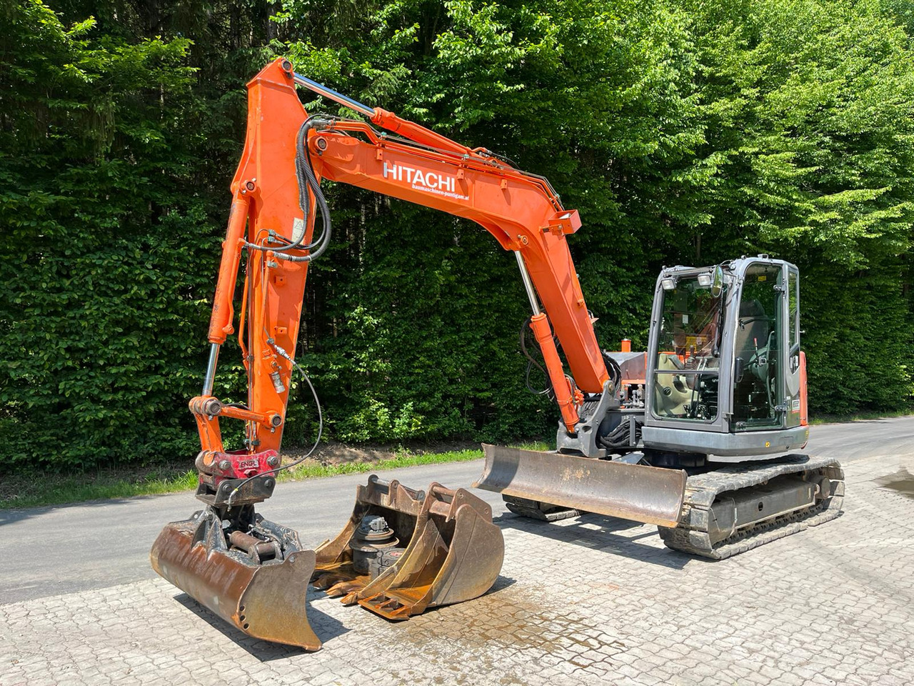 HITACHI ZX 85 USBLC-3 - Мини багер: снимка 3 HITACHI ZX 85 USBLC-3 - Мини багер: снимка 3