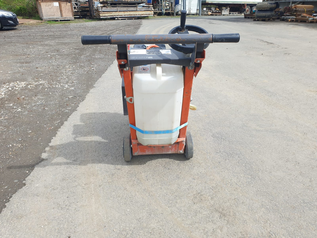 HUSQVARNA FS 400 LV - Строително оборудване: снимка 2 HUSQVARNA FS 400 LV - Строително оборудване: снимка 2
