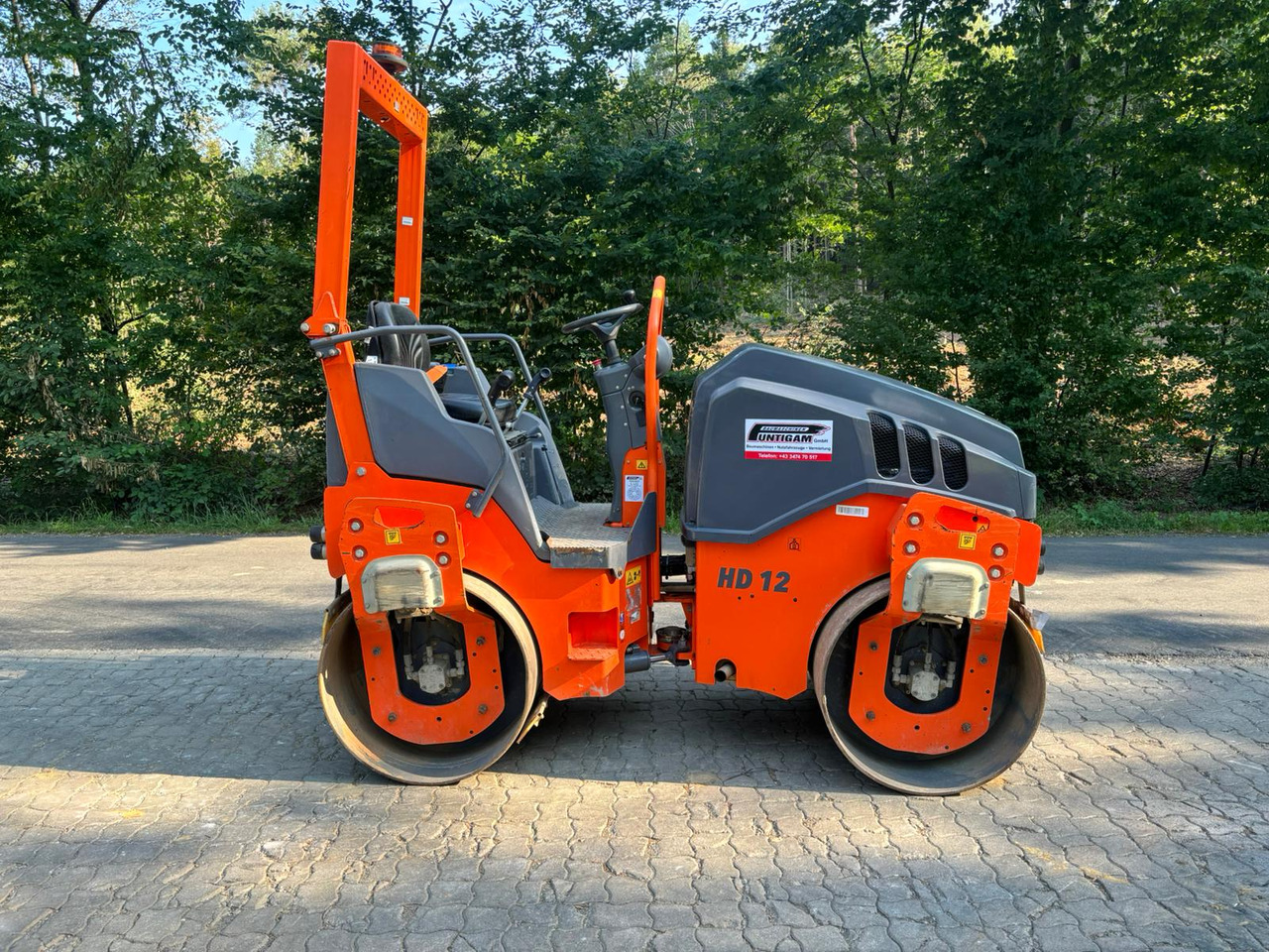 Hamm HD 12 VV - Мини валяк: снимка 2 Hamm HD 12 VV - Мини валяк: снимка 2