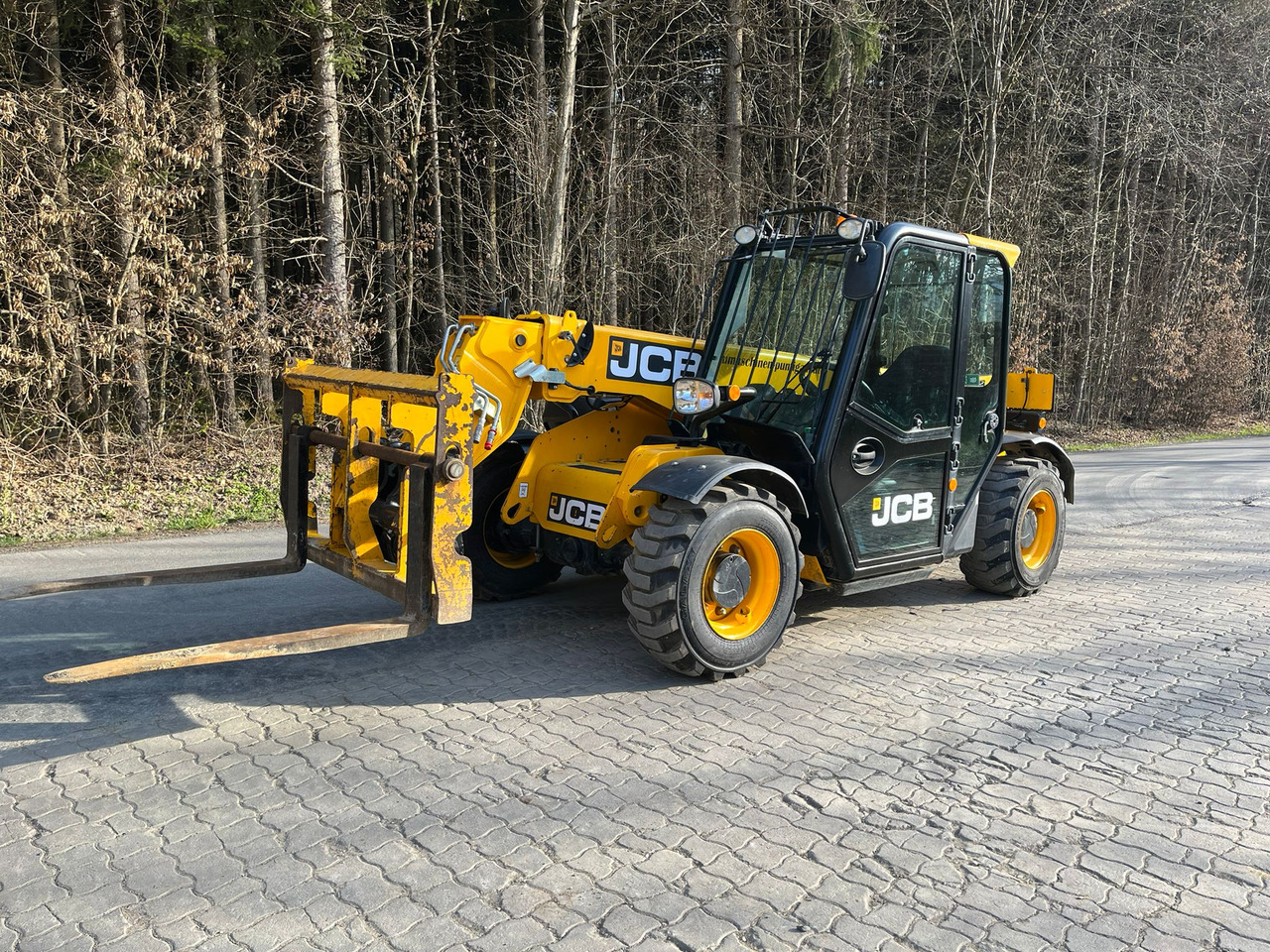 JCB 525-60 - Телескопичен товарач: снимка 3 JCB 525-60 - Телескопичен товарач: снимка 3