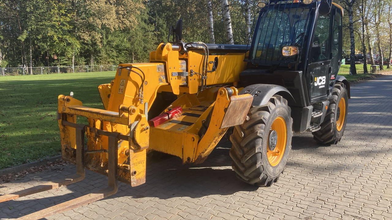 JCB 535V125 - Телескопичен товарач: снимка 3 JCB 535V125 - Телескопичен товарач: снимка 3