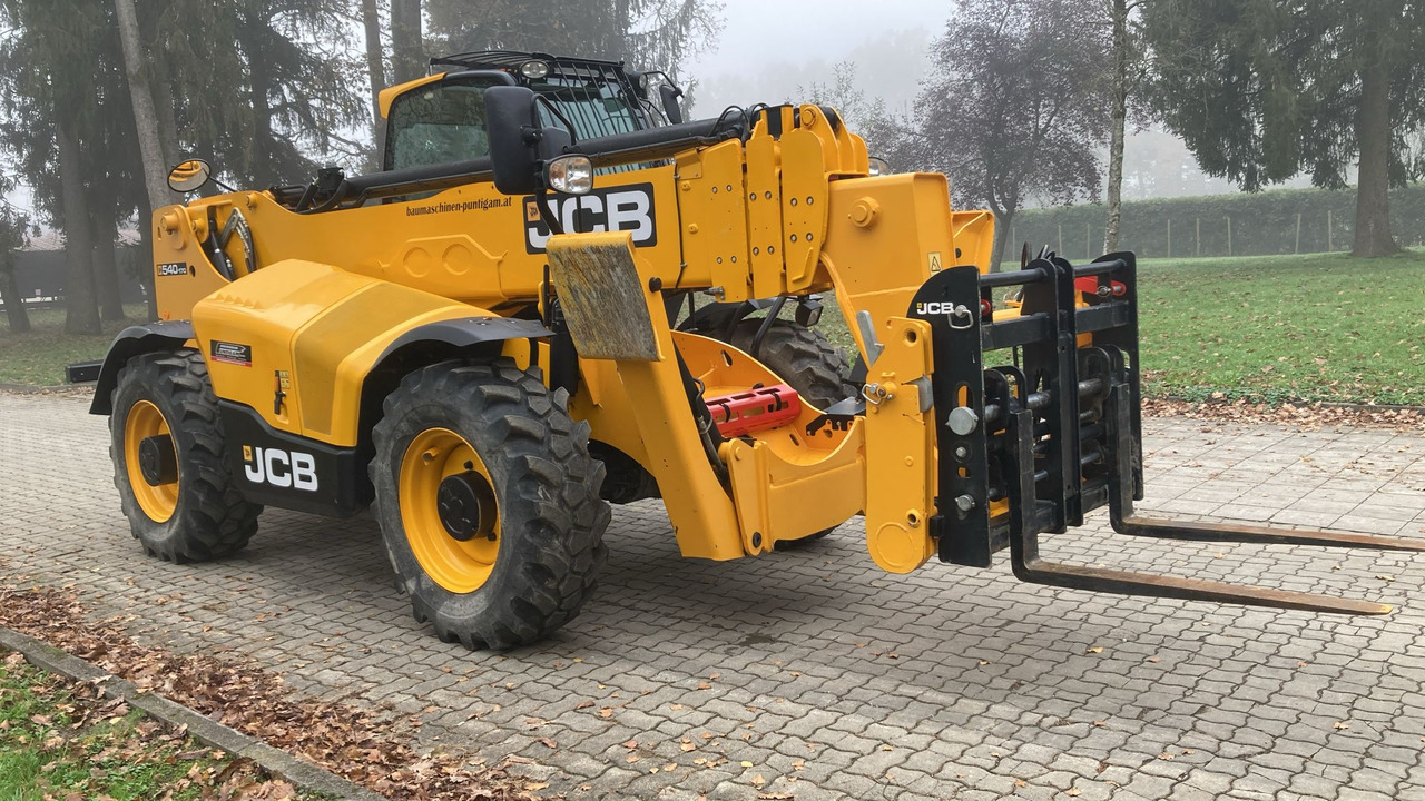 JCB 540-170 - Телескопичен колесен товарач: снимка 4 JCB 540-170 - Телескопичен колесен товарач: снимка 4