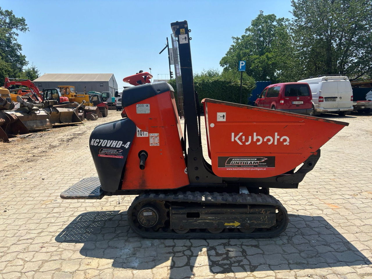 KUBOTA KC 70 - Мини самосвал: снимка 2 KUBOTA KC 70 - Мини самосвал: снимка 2