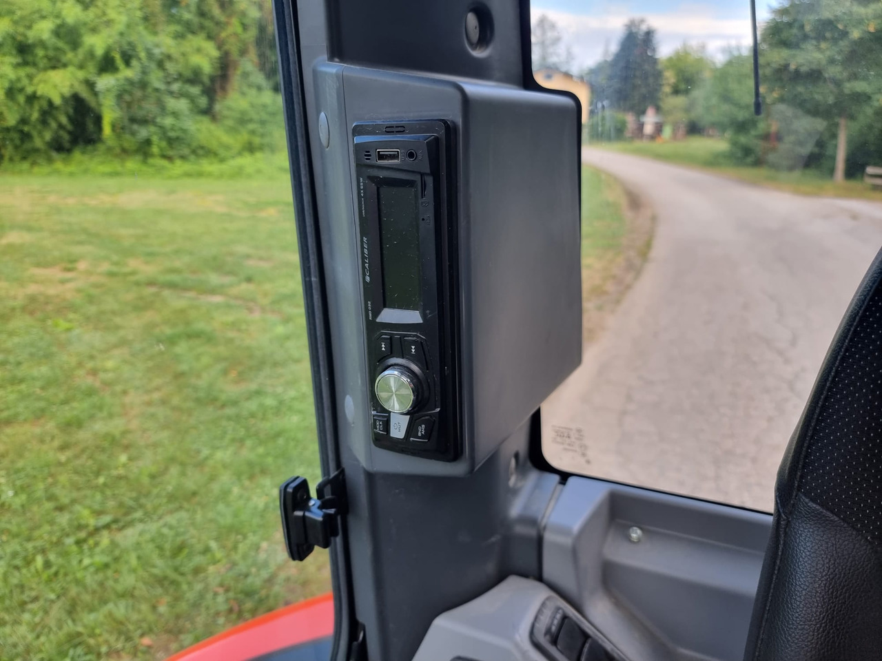 Мини багер KUBOTA U 36-4: снимка 18