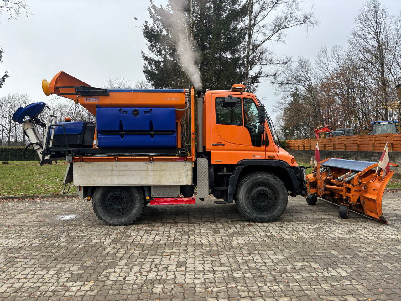 MERCEDES-BENZ Unimog U400 - Камион: снимка 2 MERCEDES-BENZ Unimog U400 - Камион: снимка 2