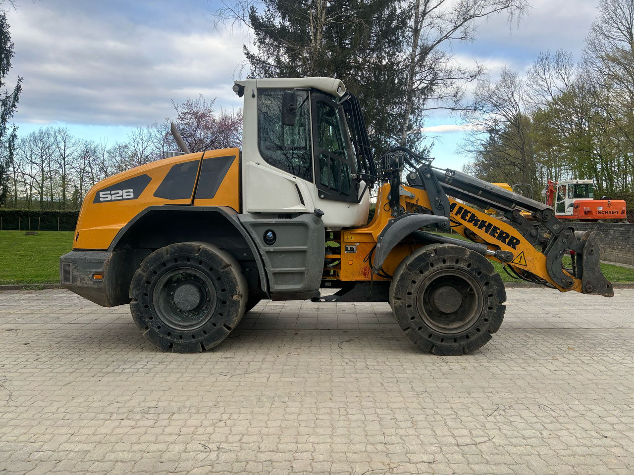 Лизинг на LIEBHERR L 526 LIEBHERR L 526: снимка 9