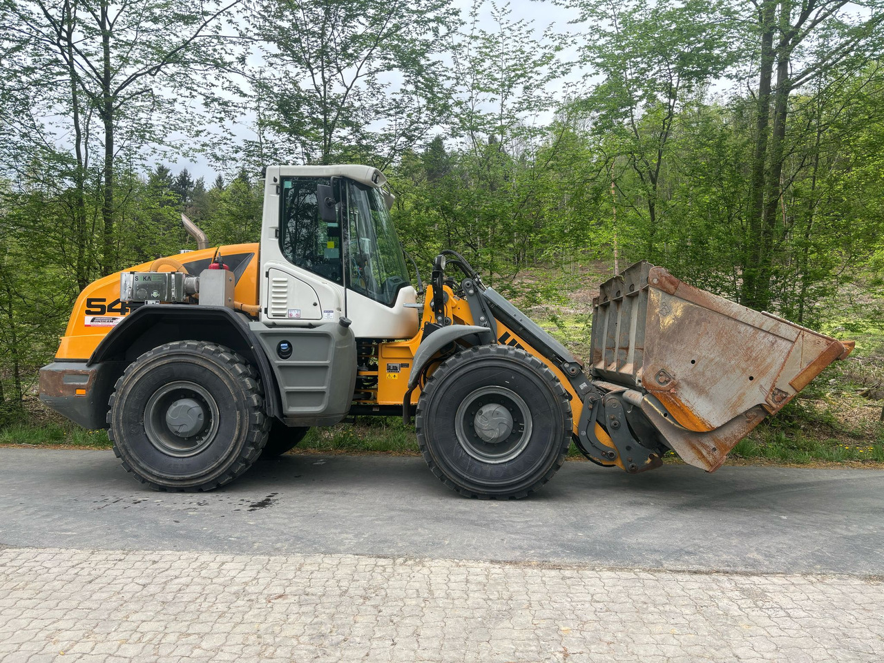 LIEBHERR L 546 - Колесен товарач: снимка 2 LIEBHERR L 546 - Колесен товарач: снимка 2
