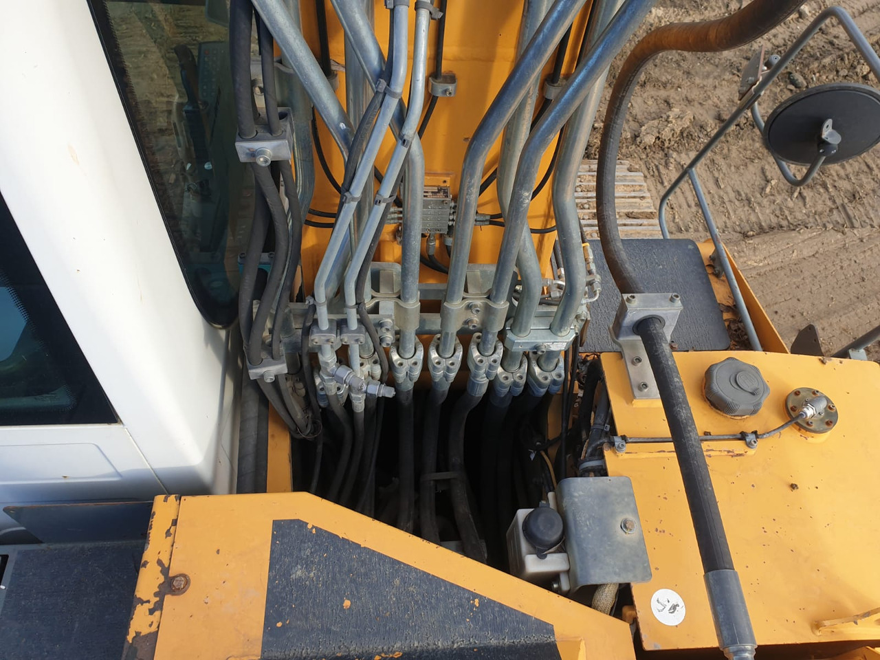 Верижен багер LIEBHERR R 916 LC-423: снимка 10