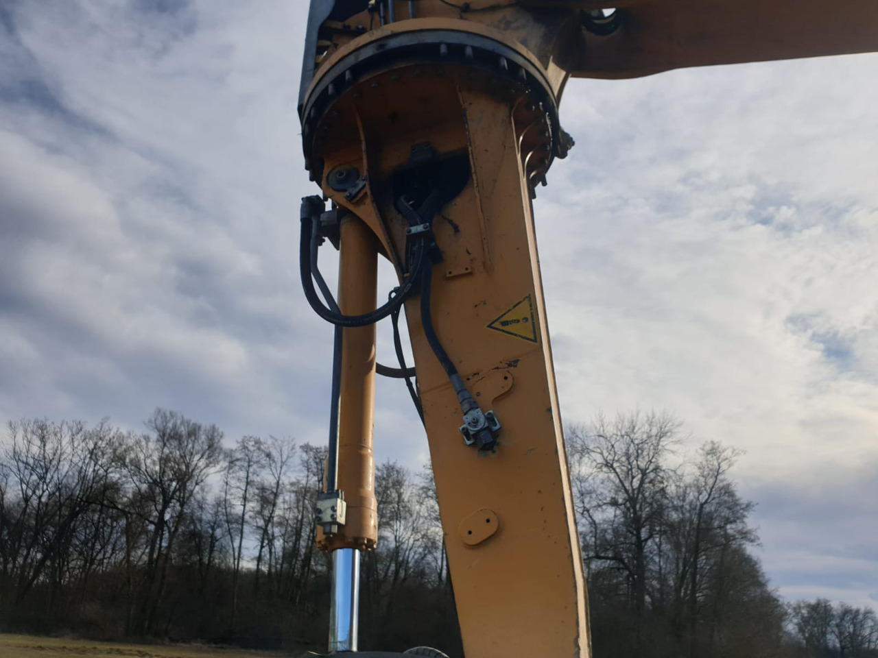 Верижен багер LIEBHERR R 916 LC-423: снимка 16