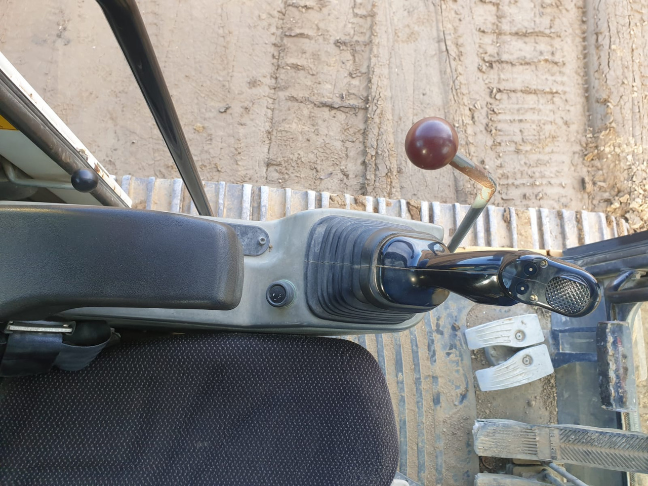 Верижен багер LIEBHERR R 916 LC-423: снимка 18