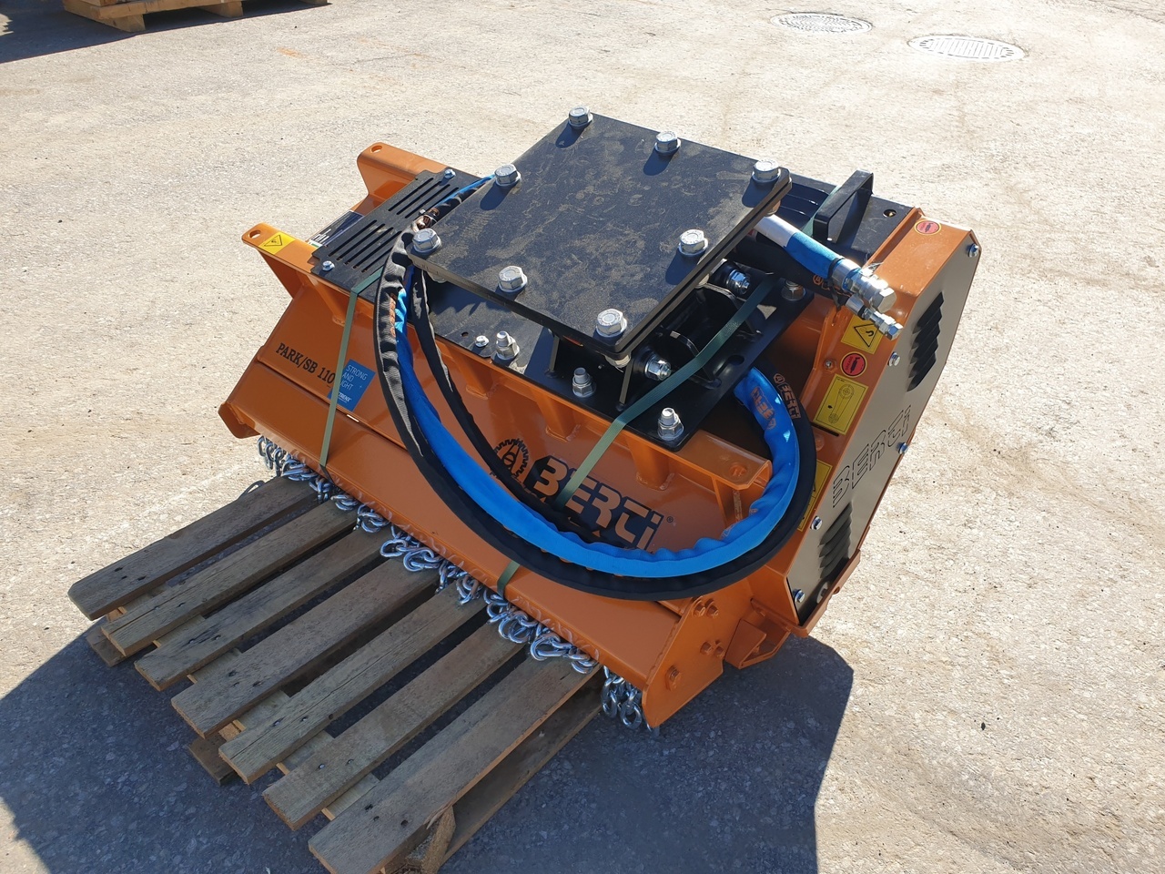 BERTI PARK/SB 110 - Hydraulic mulching head - Прикачен инвентар за Багер: снимка 1 BERTI PARK/SB 110 - Hydraulic mulching head - Прикачен инвентар за Багер: снимка 1