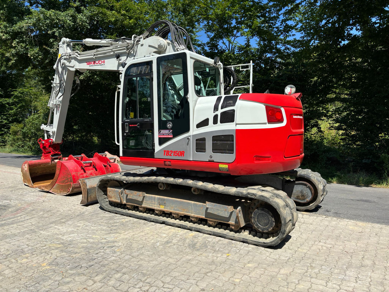 Takeuchi TB 2150 R - Верижен багер: снимка 5 Takeuchi TB 2150 R - Верижен багер: снимка 5